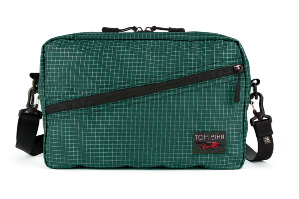 A Packing Cube Shoulder Bag in Sitka (dark green with white grid) 200 Halcyon